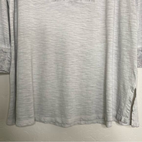 Soft Surroundings Gray Embroidered Cotton Blend 3/4 Sleeve Tunic Top Small - Picture 7 of 13